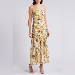 Chelsea 28 Floral Print Ruched Maxi Dress